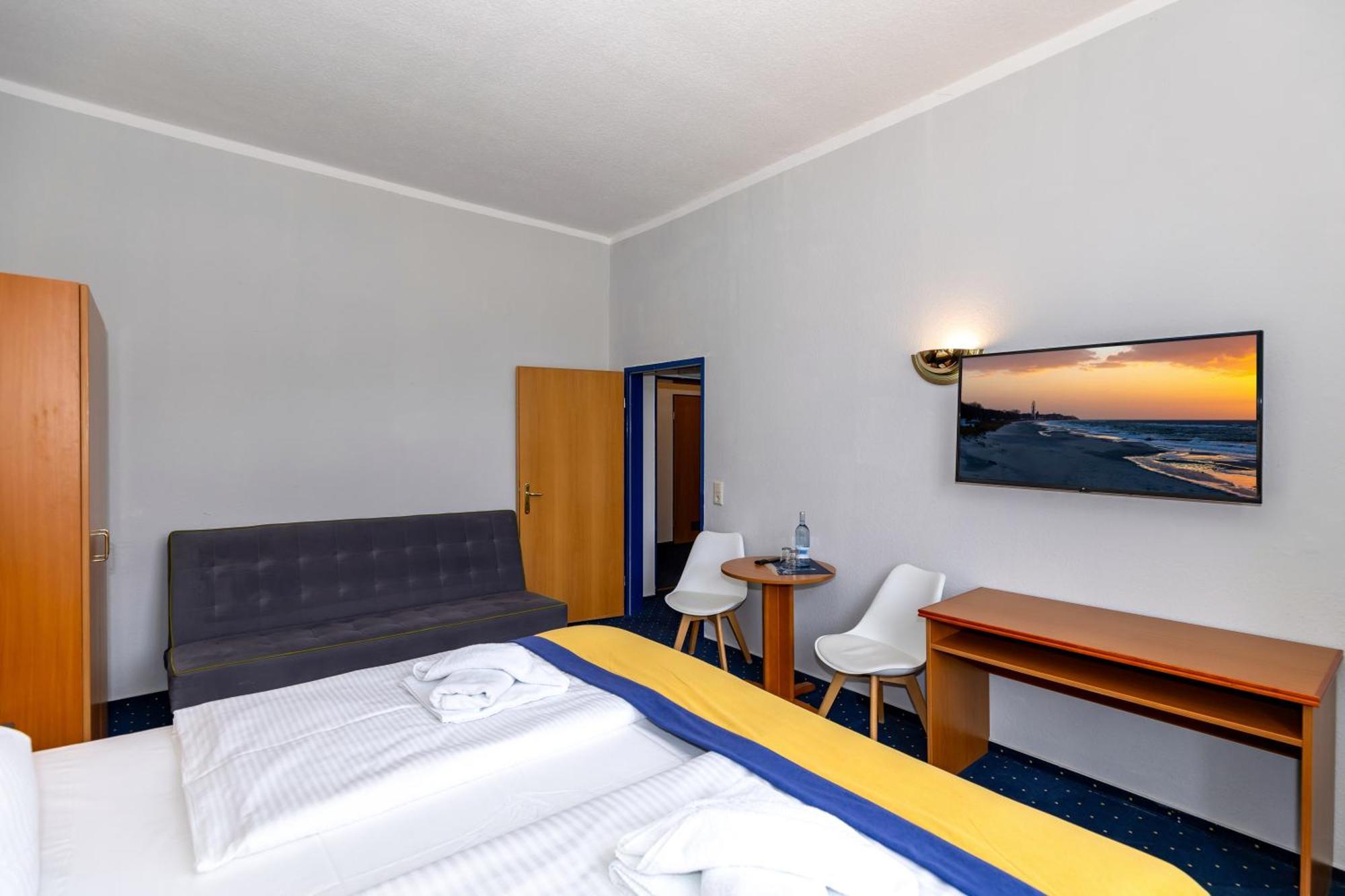 Hotel Zur Traube Ostseebad Kühlungsborn Exterior foto